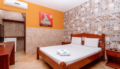 Habitación estándar con 1 cama doble o 2 individuales