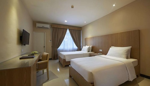 Deluxe Twin Room with Sea View