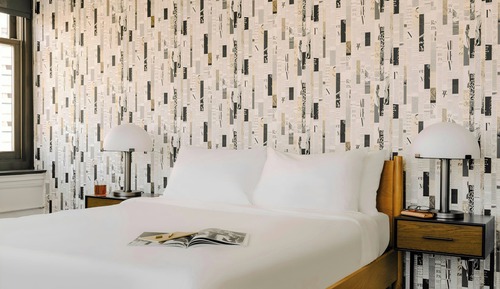 Studio, 1 Queen Bed, City View