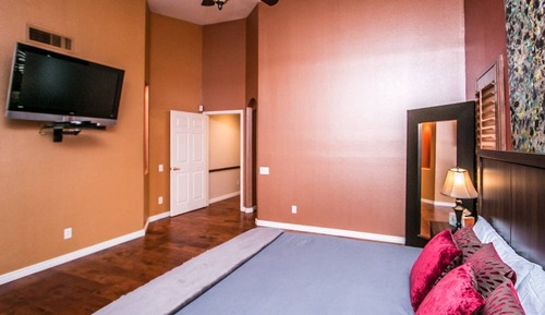 Estudio (5 Bedrooms)