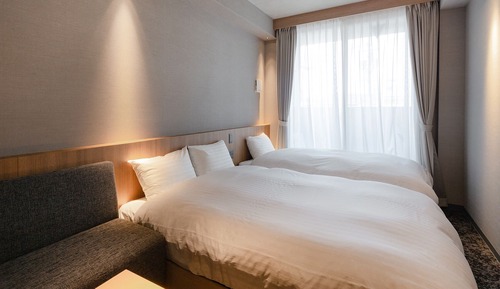Habitación Confort con 1 cama doble o 2 individuales, no fumadores
