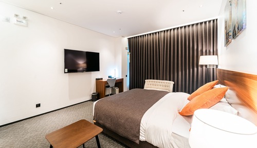 Habitación Deluxe doble, 1 cama de matrimonio grande, no fumadores, vistas a la ciudad