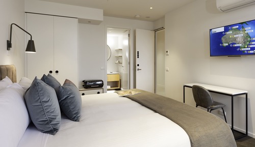 Habitación, balcón (Hotel)