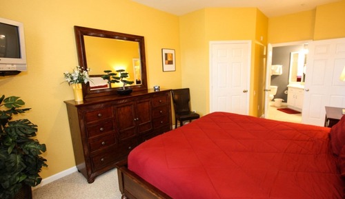 Apartamento (2784 Windsor Hills)