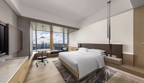 Habitación, 1 cama de matrimonio grande, vistas a la ciudad
