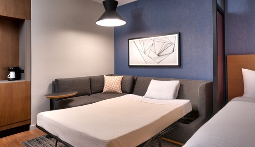 Habitación (2 Queen Beds & Sofa Bed, High Floor)