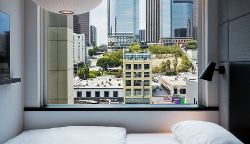 Habitación, 1 cama de matrimonio grande, vistas a la ciudad