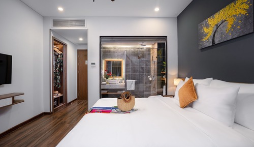 Habitación Deluxe, 1 cama de matrimonio grande, vistas a la piscina