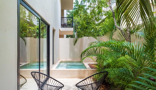 Apartamento familiar, 2 habitaciones, piscina privada, planta baja