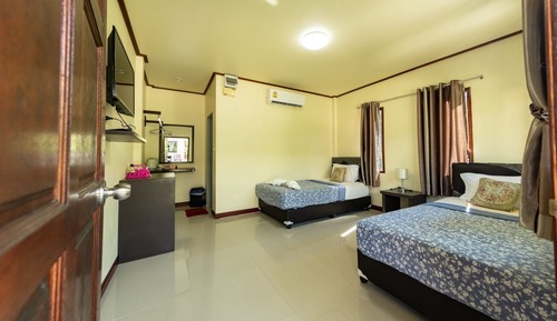 Habitación superior con 2 camas individuales