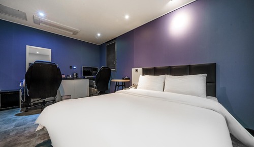 Room (Grand (Couple PC OTT))