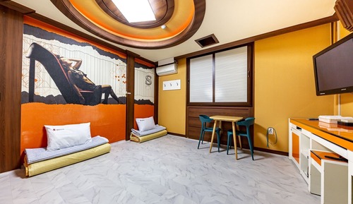 Room (Korean)