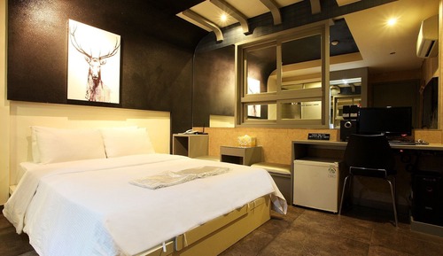 Room (Standard (walk-in only Unlimited Hour)