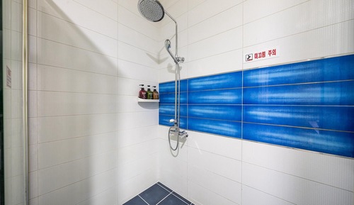Room (Today's Special (Standard A / Bath X )