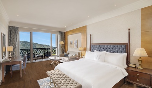 Habitación Deluxe, varias camas, vistas a la montaña (Deluxe Room)