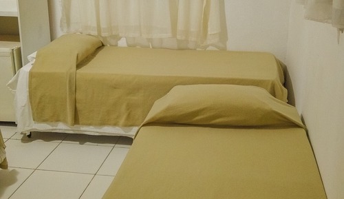 Habitación cuádruple estándar