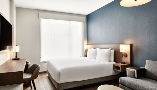 Habitación, 1 cama de matrimonio grande con sofá cama, accesible para personas con discapacidad