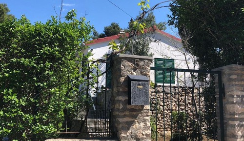 Casa (Three Bedroom Holiday Home)