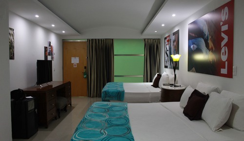 Habitación de diseño (2 King Beds)