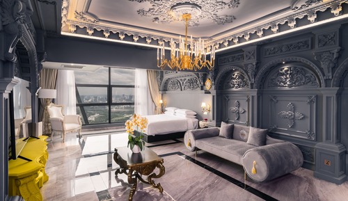 Habitación (PALATIAL NOIRE III)
