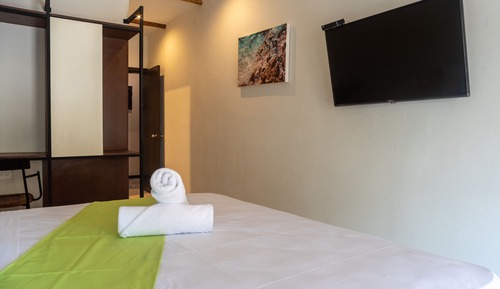 Suite estudio Deluxe, 1 cama de matrimonio grande, balcón
