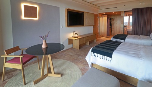 Habitación, 2 camas de matrimonio, balcón, vistas a la ciudad