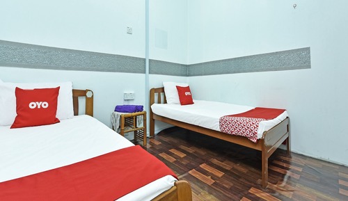 Habitación con 2 camas individuales