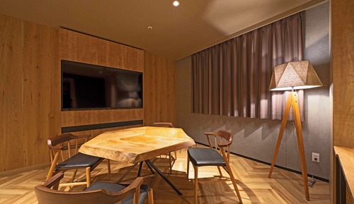Suite, no fumadores (The Around Panorama)