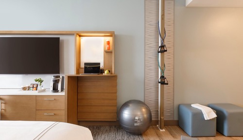 Habitación estándar, 2 camas de matrimonio (Mobility, Accessible Tub)