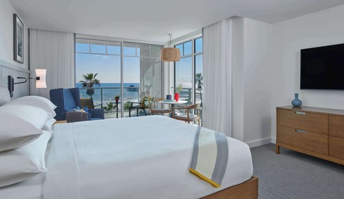 Habitación, 1 cama de matrimonio grande, frente al mar