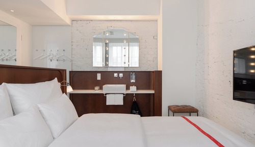 Wow Room