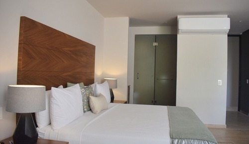 Loft de lujo, 1 habitación, balcón, vistas al jardín