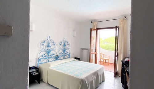 Habitación doble, vistas al jardín (Villa Grazia)