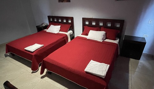 Habitación económica, 2 camas dobles