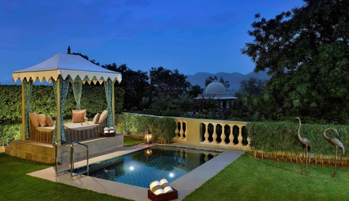 Habitación Signature, 1 cama de matrimonio grande, piscina privada (Flamingo)