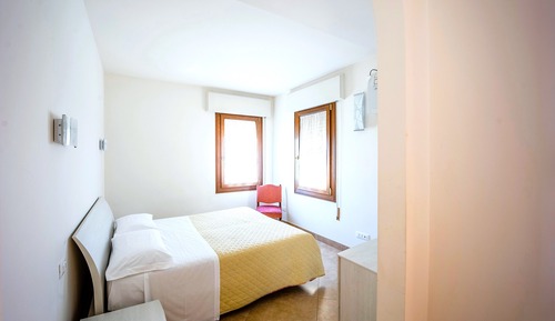 Apartamento Confort, 1 habitación, vistas al jardín