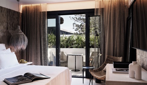 Habitación doble, balcón, vistas al jardín (Nos (MI - DOUB))