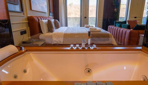 Suite estudio, bañera de hidromasaje