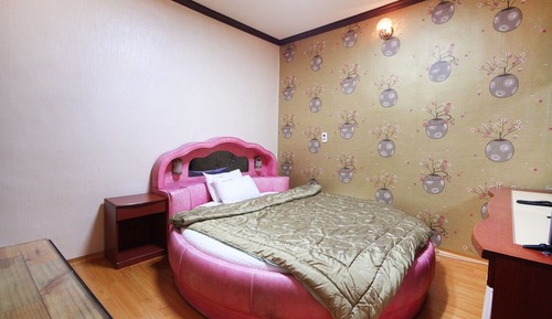 Room (Standard Room)