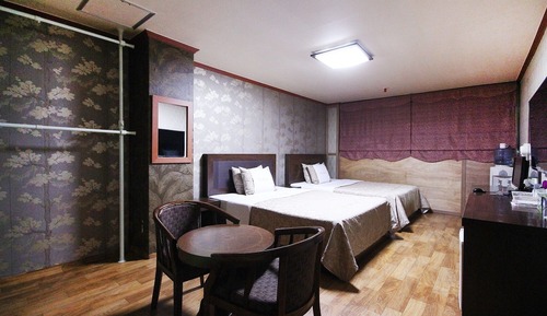 Room (Special Room)