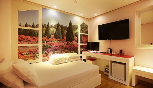 Room (General room (pc available))