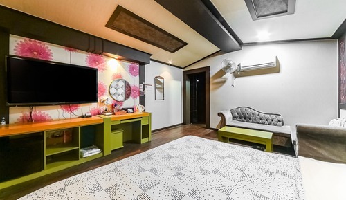 Room (General room (Inquire to the company )