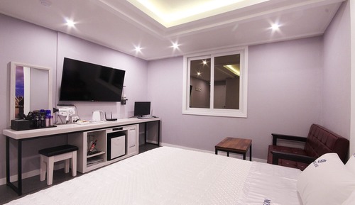 Room (Standard (No-smoking))