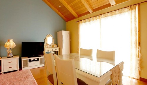 Room (Rosemary)