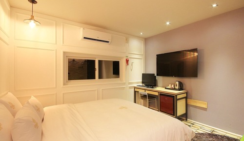 Room (Standard Room)