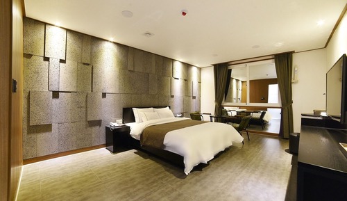Room (General (6th floor))