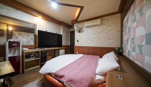 Room (Special Room)