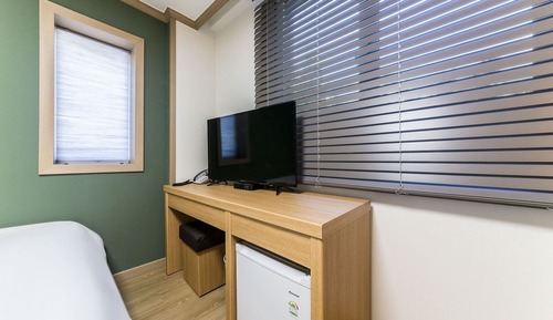Room (Standard room (No view))