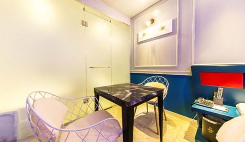 Room (Suite duplex + 1 queen bed / VVIP twi)