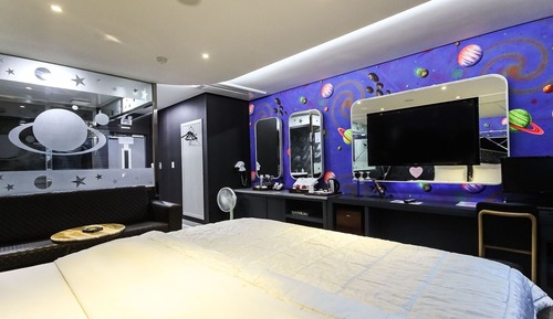 Room (Standard room (with whirlpool bathtub)